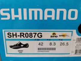 Shimano  SH-R 087 országúti cipő új állapotban eladó. Shimano SH-R 087 Shoes / Socks / Shoe-Covers Road used male/unisex For Sale