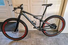 SPECIALIZED Epic Expert Mountain Bike 29" dual suspension used For Sale