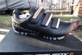 Muddyfox MTB SPD cipő MTB100 Shoes / Socks / Shoe-Covers 42 MTB, Winter, Gravel L new / not used male/unisex For Sale