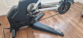 Tacx Flux S Smart görgő Tacx Flux S Smart görgő Görgő / Spinning direkt Igen Igen használt ELADÓ