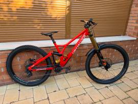 SPECIALIZED Demo Race Enduro / Freeride / DH 29" front 27.5" back (Mullet) SRAM X01 used For Sale