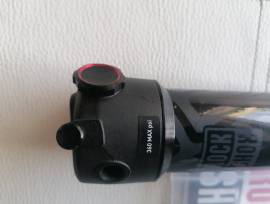 új rock shox delux select/select plusz ruggóstag select Mountain Bike Alkatrész, MTB Villa / Rugóstag rugóstag nem használt ELADÓ