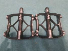 Eladó Bontrager, Ride with a dream, fémpedálok Bontrager Mountain Bike Alkatrész, MTB Hajtásrendszer nem használt ELADÓ