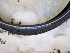 Eladó egy pár Schwalbe Winter szöges gumi Schwalbe Winter 28