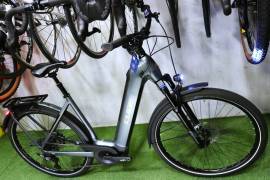CUBE KATHMANDU 750 BOSCH CX 85Nm AIR CUES ÚJAK! Elektromos Trekking/cross 25 km/h Bosch 700 + Wh nem használt ELADÓ
