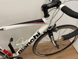 BIANCHI C2C Road bike Shimano Ultegra calliper brake used For Sale