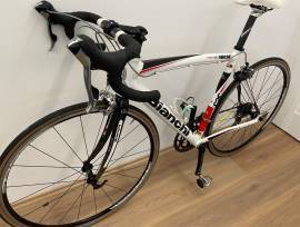 BIANCHI C2C Road bike Shimano Ultegra calliper brake used For Sale