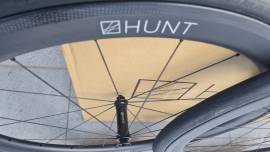 Hunt aero karbon 50mm - felni fékes kerékszett - gari Hunt 50mm Országúti / Gravel / Triatlon Alkatrész, Országúti  Kerék / Felni / Gumi használt ELADÓ