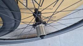 Hunt aero karbon 50mm - felni fékes kerékszett - gari Hunt 50mm Országúti / Gravel / Triatlon Alkatrész, Országúti  Kerék / Felni / Gumi használt ELADÓ