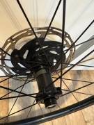 Fulcrum Racing 600 DB új tárcsafékes országúti kerékszett Fulcrum Racing 600 DB  Országúti / Gravel / Triatlon Alkatrész, Országúti  Kerék / Felni / Gumi 28" nem használt ELADÓ