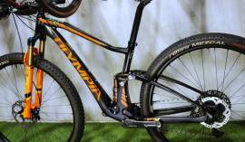 OLYMPIA  F1X CARBON BOOST FULLY EAGLE KASHIMA Mountain Bike 29" össztelós / fully használt ELADÓ