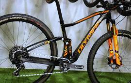 OLYMPIA  F1X CARBON BOOST FULLY EAGLE KASHIMA Mountain Bike 29" össztelós / fully használt ELADÓ