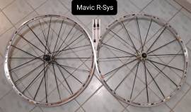 Mavic R-Sys országúti kerékszett, újszerű.  . Road Bike & Gravel Bike & Triathlon Bike Component, Road Bike Wheels / Tyres used For Sale