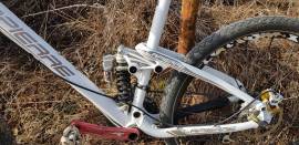 LAPIERRE FS700 Mountain Bike 26" dual suspension used For Sale