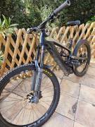 YT Decoy full carbon, 170/165mm rugóúttal Elektromos Mountain Bike 29" elöl 27.5" hátul (Mullet) össztelós / fully Shimano Shimano Deore XT használt ELADÓ