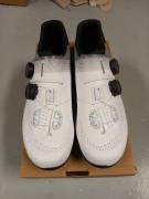 Új országúti carbon Shimano SH-RC702 Shoes / Socks / Shoe-Covers 44 Road, Triathlon new / not used male/unisex For Sale