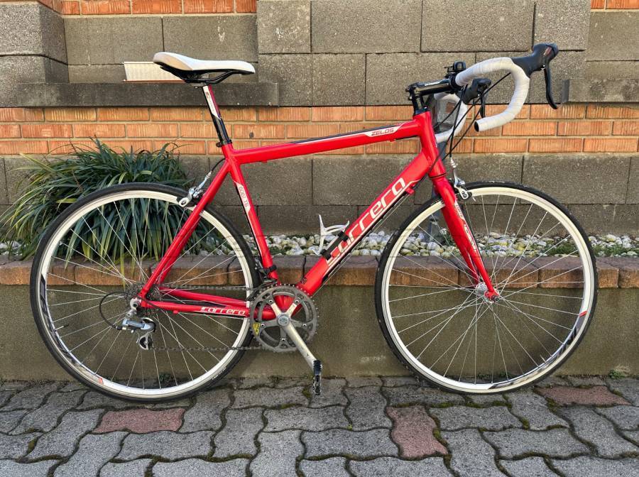 CARRERA Zelos Road bike Shimano Tourney calliper brake used For Sale