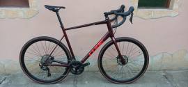 CUBE Attain Road bike Shimano 105 disc brake used For Sale