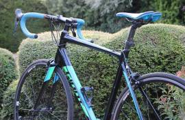 GIANT Contend SL 2 országúti kerékpár 56 cm | 2x10 Road bike Shimano Tiagra disc brake used For Sale