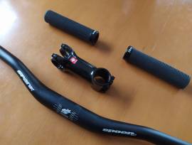 Spank/Bontrager/Fabric MTB cockpit Spank Spoon/Bontrager Blendr/Fabric Funguy Mountain Bike Alkatrész, MTB Kormány / Stucni / Markolat használt ELADÓ