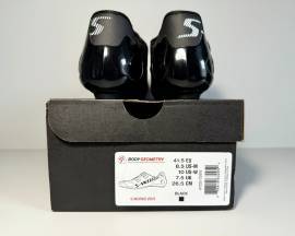 ÚJ S-WORKS 7 VENT Road - EU 41,5 fekete ÚJ Specialized S-WORKS 7 VENT Road - Black - EU 41 Shoes / Socks / Shoe-Covers 41,5 Road new / not used male/unisex For Sale