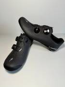 ÚJ S-WORKS Torch Road EU 42 fekete Specialized S-WORKS TORCH Road - Black Shoes / Socks / Shoe-Covers 42 Road new / not used male/unisex For Sale