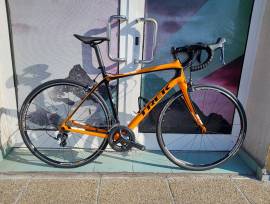 TREK Trek Domane5.2Carbon ultegra(54)Karcmentes újszerű Országúti Shimano Ultegra nem használt ELADÓ