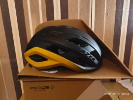 (ÚJ) Lazer Strada KinetiCore Fekete-Juhar M-es 55-59 Strada Helmets / Headwear Road M new / not used For Sale