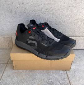 ÚJ Addidas 5.10 Trailcross (42,5 - 26.5cm)cipő Addidas 5.0 Trailcross Shoes / Socks / Shoe-Covers 42,5 MTB, Gravel new / not used male/unisex For Sale