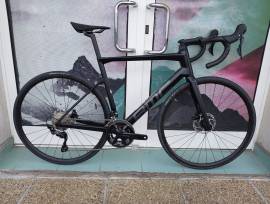 BMC AKCIÓ-25%::: BMC Teammachine SLR FOUR  105  ( 56)  Országúti Shimano 105 tárcsafék új / garanciával ELADÓ