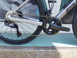 BMC AKCIÓ-25%%% BMC Roadmachine 01 FOUR  ( 54)   Országúti Shimano Ultegra Di2 tárcsafék új / garanciával ELADÓ