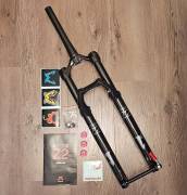 Új villa Marzocchi Bomber Z2 Mountain Bike Alkatrész, MTB Villa / Rugóstag villa 29" 131-150 mm nem használt ELADÓ