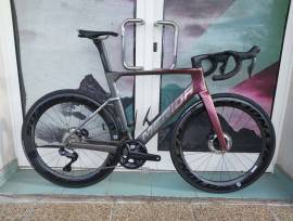 MERIDA  2026 MERIDA REACTO 8000 ( (S,M) Országúti Shimano Ultegra Di2 tárcsafék új / garanciával ELADÓ