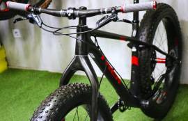 TREK FARLEY CARBON  FATBIKE XXX Fatbike nem használt ELADÓ