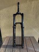 Eladó Rockshox Zeb Select + 170mm Rockshox Zeb Select + 170mm Mountain Bike Alkatrész, MTB Villa / Rugóstag villa 29" 161-180 mm használt ELADÓ