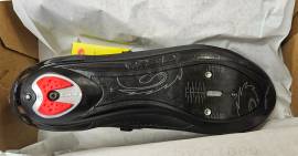 Áron alul eladó teljesen új/dobozos, 44-es, Sidi Genius 10 országúti kerékpáros cipő Genius 10 Shoes / Socks / Shoe-Covers 44 Road new / not used male/unisex For Sale