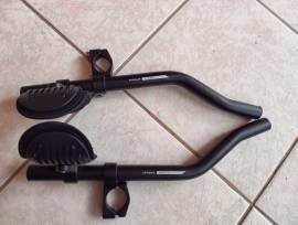 Könyöklő könyöklő Országúti / Gravel / Triatlon Alkatrész, Országúti Kormány / Stucni / Bandázs nem használt ELADÓ