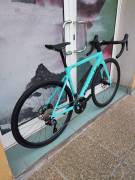 BIANCHI AKCIÓ::2025 BIANCHI SPRINT ICR 105 12sp (55) Road bike Shimano 105 disc brake new with guarantee For Sale