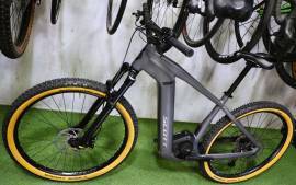 SCOTT BOSCH CX 85Nm 750Wh AIR 4d Electric Mountain Bike 29" front suspension Bosch used For Sale