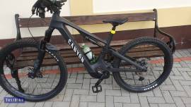 CANYON spectral on cf7  Electric Mountain Bike 29" front 27.5" back (Mullet) dual suspension Shimano Shimano Deore used For Sale