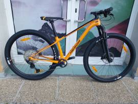 MERIDA AKCIÓ:: MERIDA BIG.NINE 5000 ( S ) Mountain Bike 29" front suspension Shimano Deore XT new with guarantee For Sale