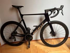 GIANT Propel Road bike SRAM Force eTap AXS disc brake used For Sale