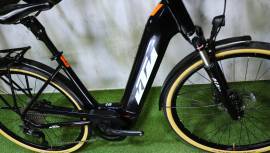 KTM MACINA TOUR BOSCH 625Wh Elektromos Trekking/cross 25 km/h Bosch használt ELADÓ