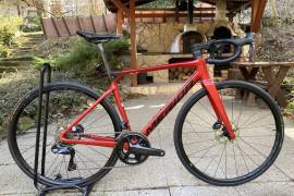 MERIDA SCULTURA 8000 Disc Ultegra Di2 2x12 Országúti Shimano Ultegra Di2 tárcsafék használt ELADÓ