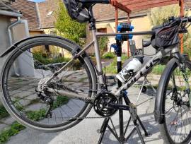 KELLYS Soot 50 Gravel / CX Shimano GRX disc brake used For Sale