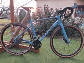 CUBE Nuroad Race  Gravel / CX Shimano GRX disc brake used For Sale