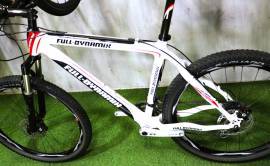 FULL DYNAMIX SWAT FULL CARBON FULL XT - HAND MADE Mountain Bike front suspension used For Sale
