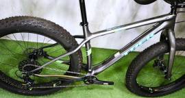 TREK FARLEY FULL CARBON FATBIKE SRAM XD Fatbike 27.5"+ new / not used For Sale