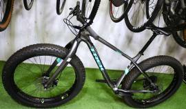 TREK FARLEY FULL CARBON FATBIKE SRAM XD Fatbike 27.5"+ new / not used For Sale
