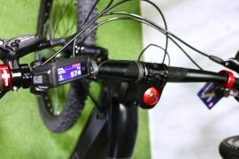 CUBE REACTION HYBRID BOSCH SMART 574km! Elektromos Mountain Bike elöl teleszkópos Bosch használt ELADÓ
